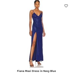 FIANA MAXI DRESS IN NAVY BLUE
NBD